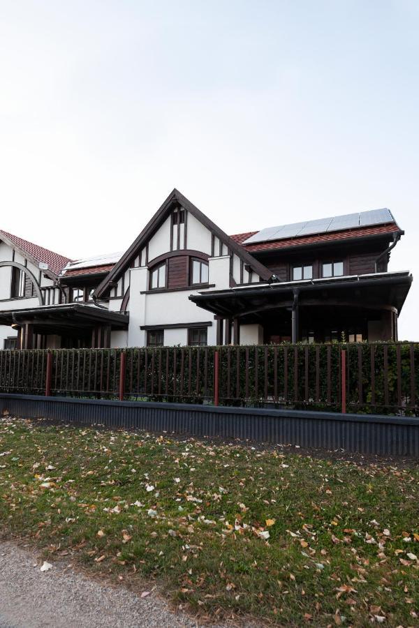 Hvt Comfort Apartments Mezőkövesd Εξωτερικό φωτογραφία
