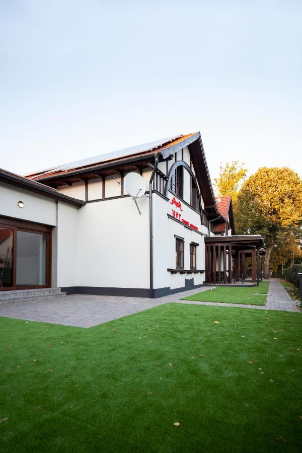 Hvt Comfort Apartments Mezőkövesd Εξωτερικό φωτογραφία