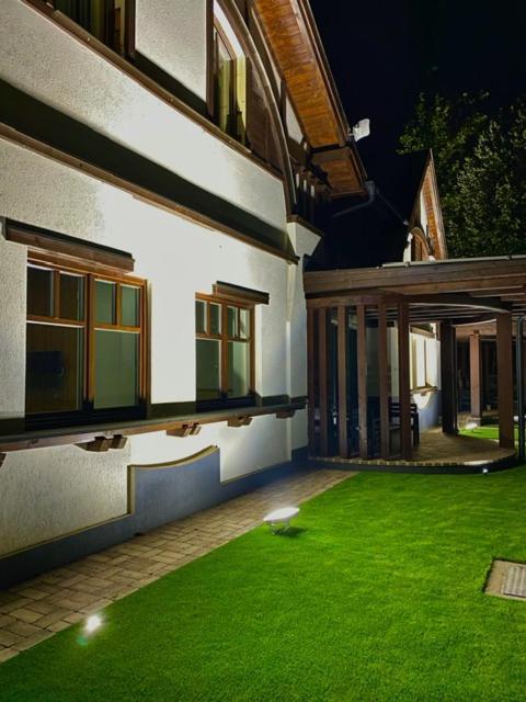 Hvt Comfort Apartments Mezőkövesd Εξωτερικό φωτογραφία